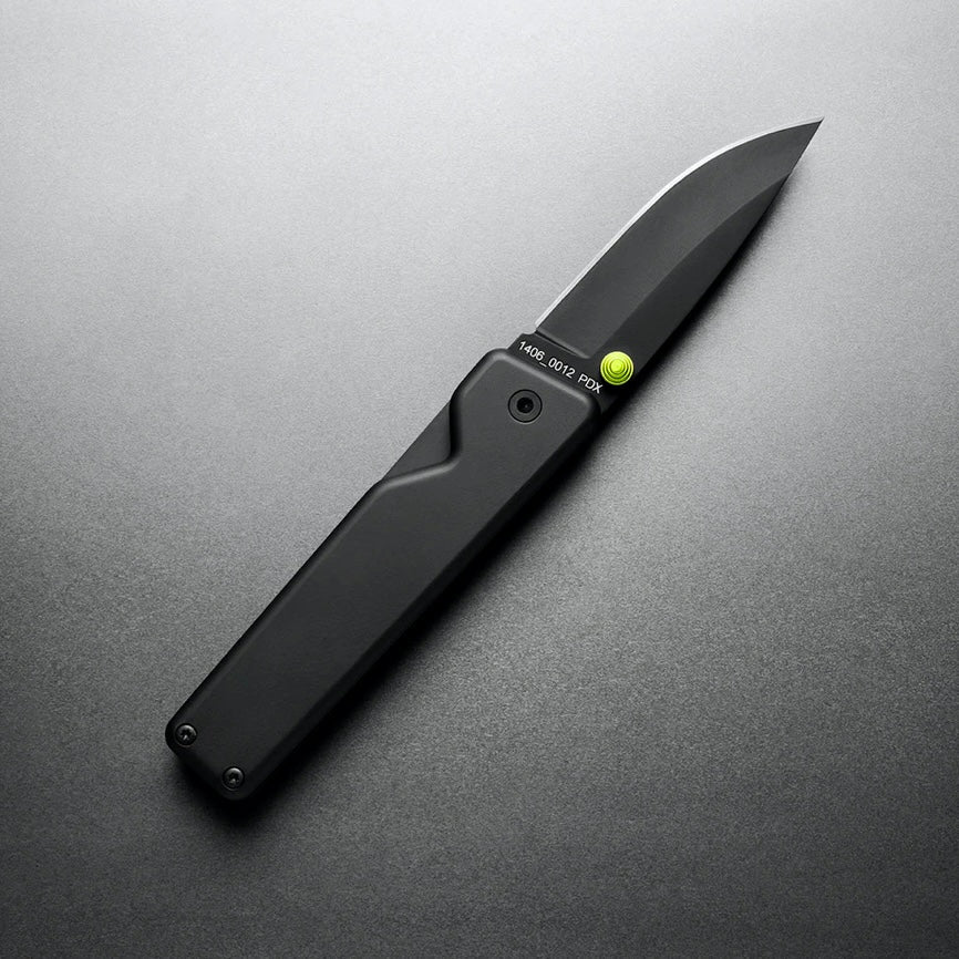 The Chapter - Titanium Black + Black The James Brand - Element Knife Company