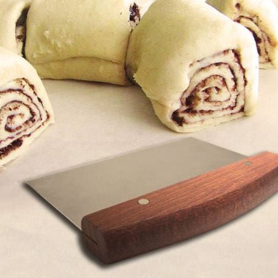 RSVP International Bench Scraper – Stainless Steel Dough & Prep Tool RSVP International - Element Knife Company