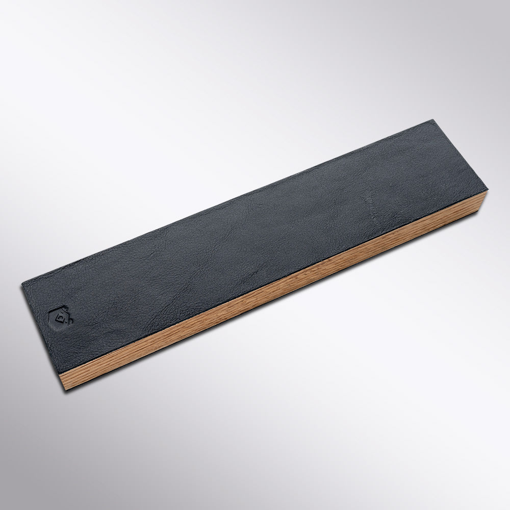 Piotr The Bear Leather Strop